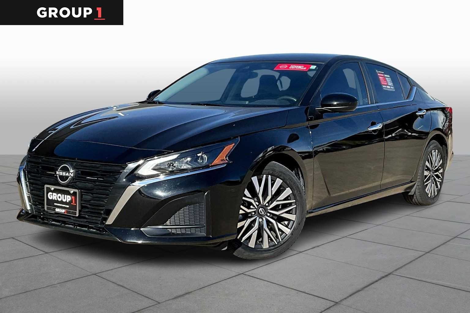 2023 Nissan Altima SV's photo