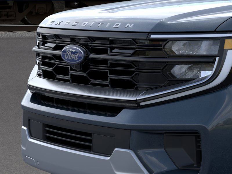 2025 Ford Expedition Platinum photo 16
