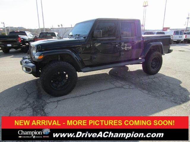 2021 Jeep Gladiator Overland's photo