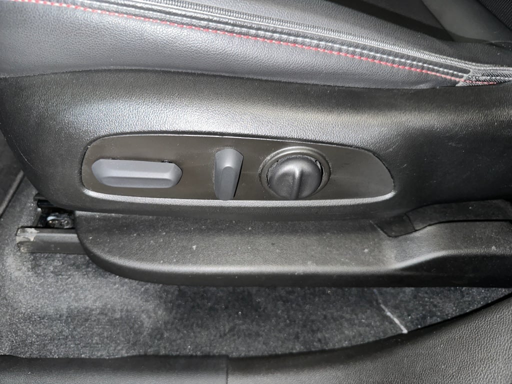 2023 Chevrolet Traverse RS photo 3