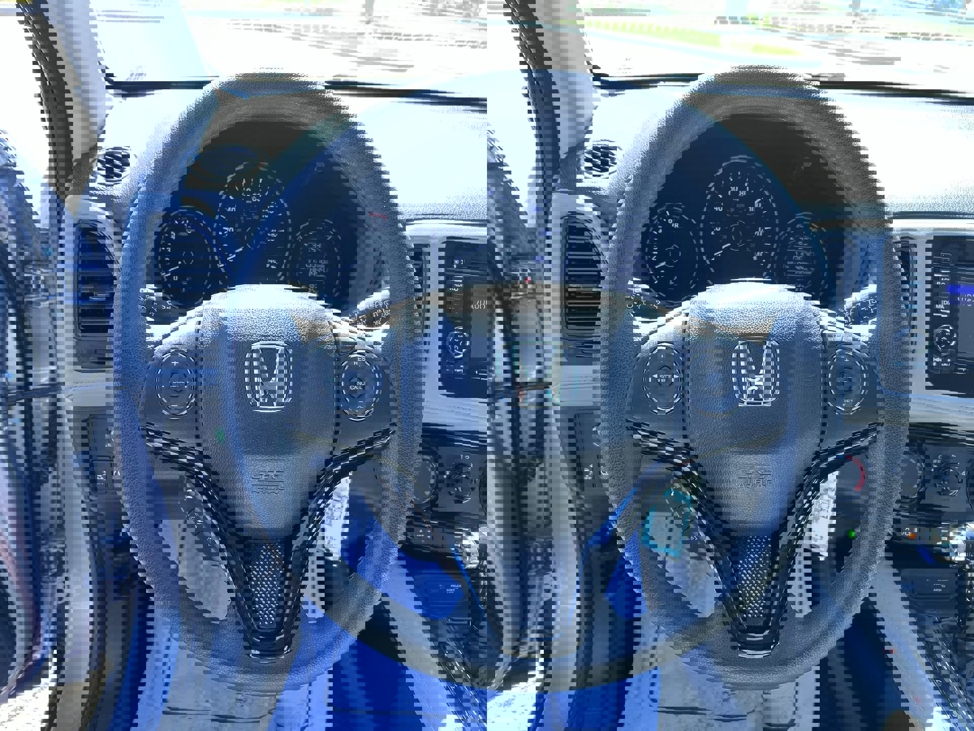2022 Honda HR-V LX photo 14