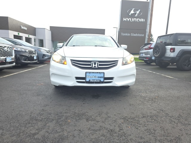 2012 Honda Accord LX photo 4