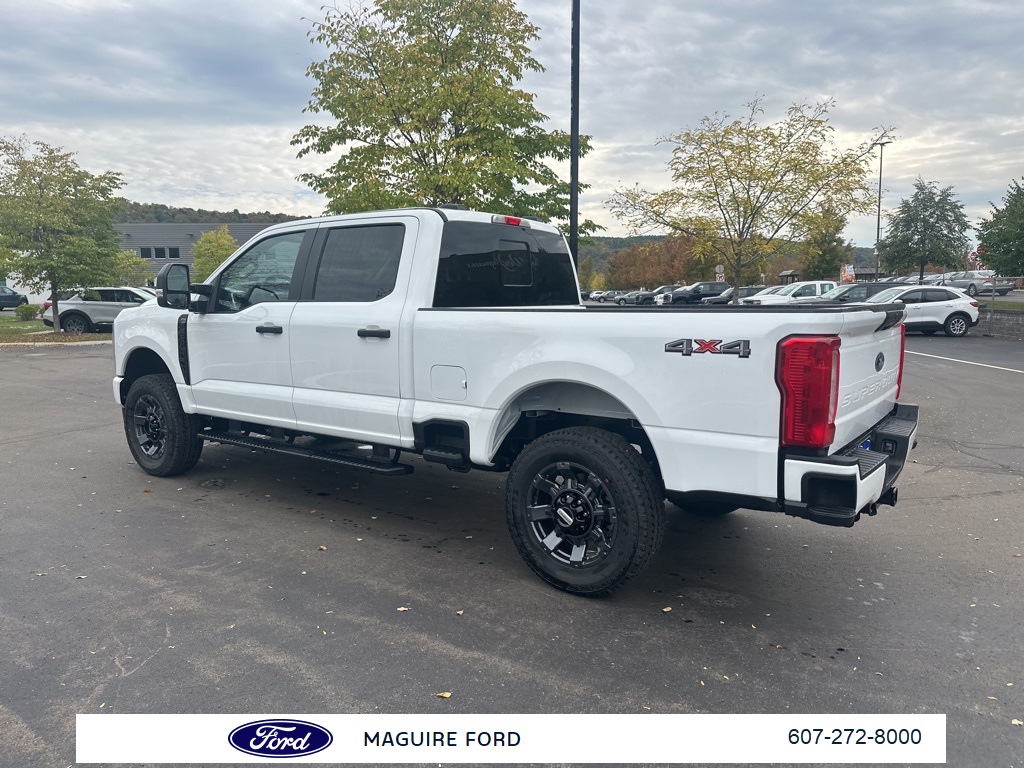 2026 Ford F-250 XL photo 7