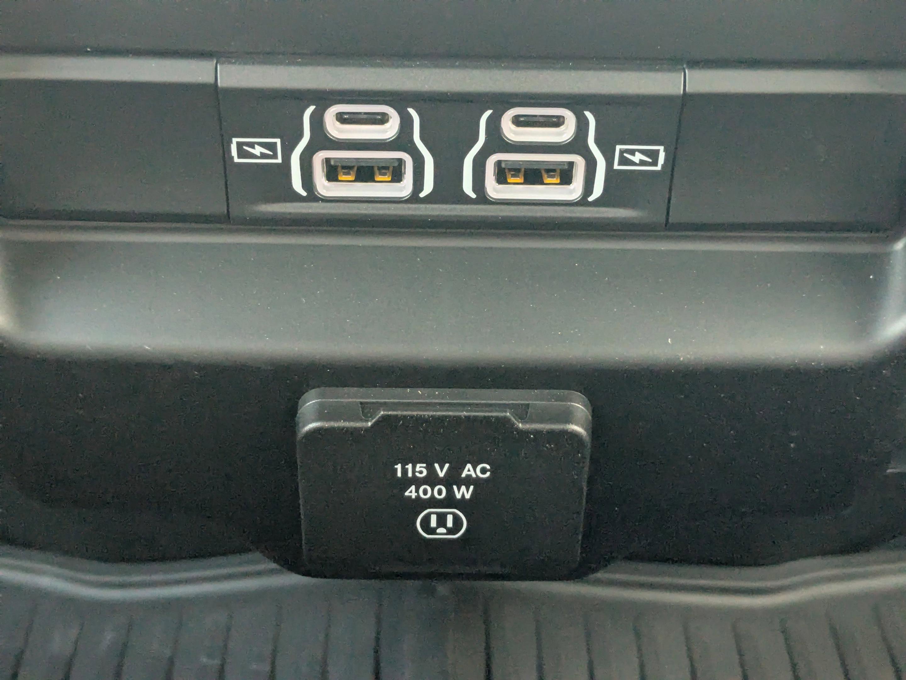 2025 Ram 2500 Big Horn photo 8
