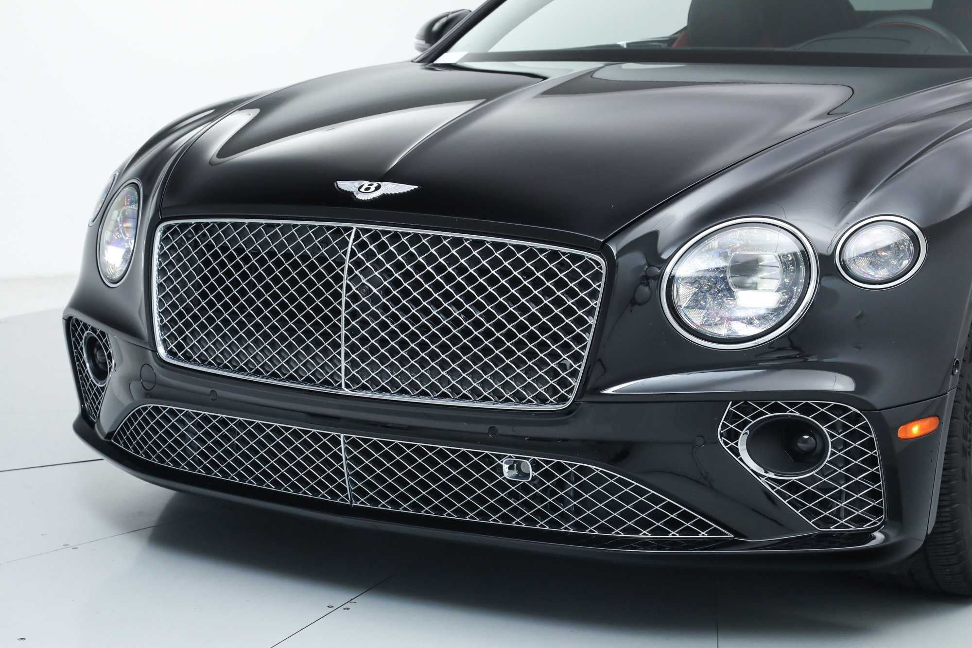 2022 Bentley Continental GT V8 photo 12