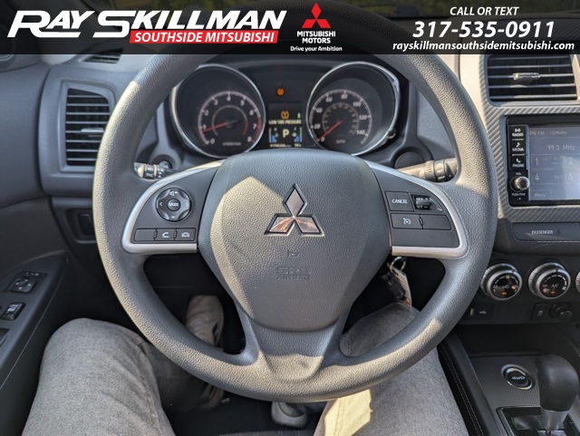 2022 Mitsubishi Eclipse Cross SE photo 15