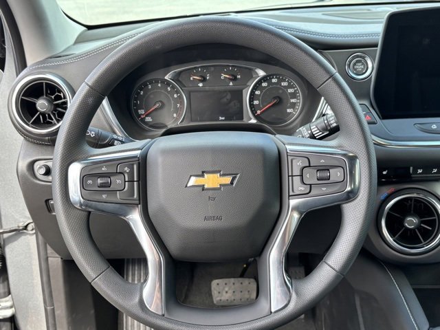 2025 Chevrolet Blazer 2LT photo 11
