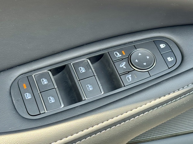 2025 Infiniti QX60 Pure photo 13