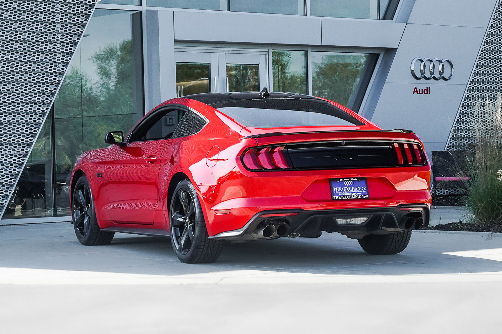 2022 Ford Mustang GT photo 4
