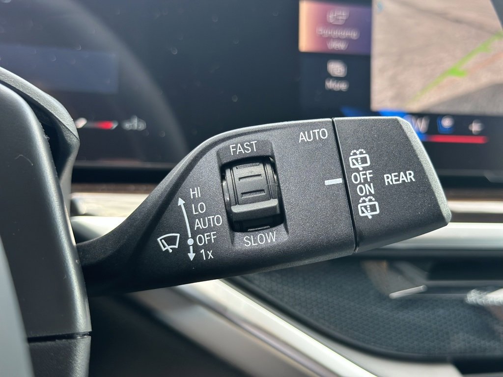 New 2026 Carbon Black Metallic BMW xDrive40i image 36