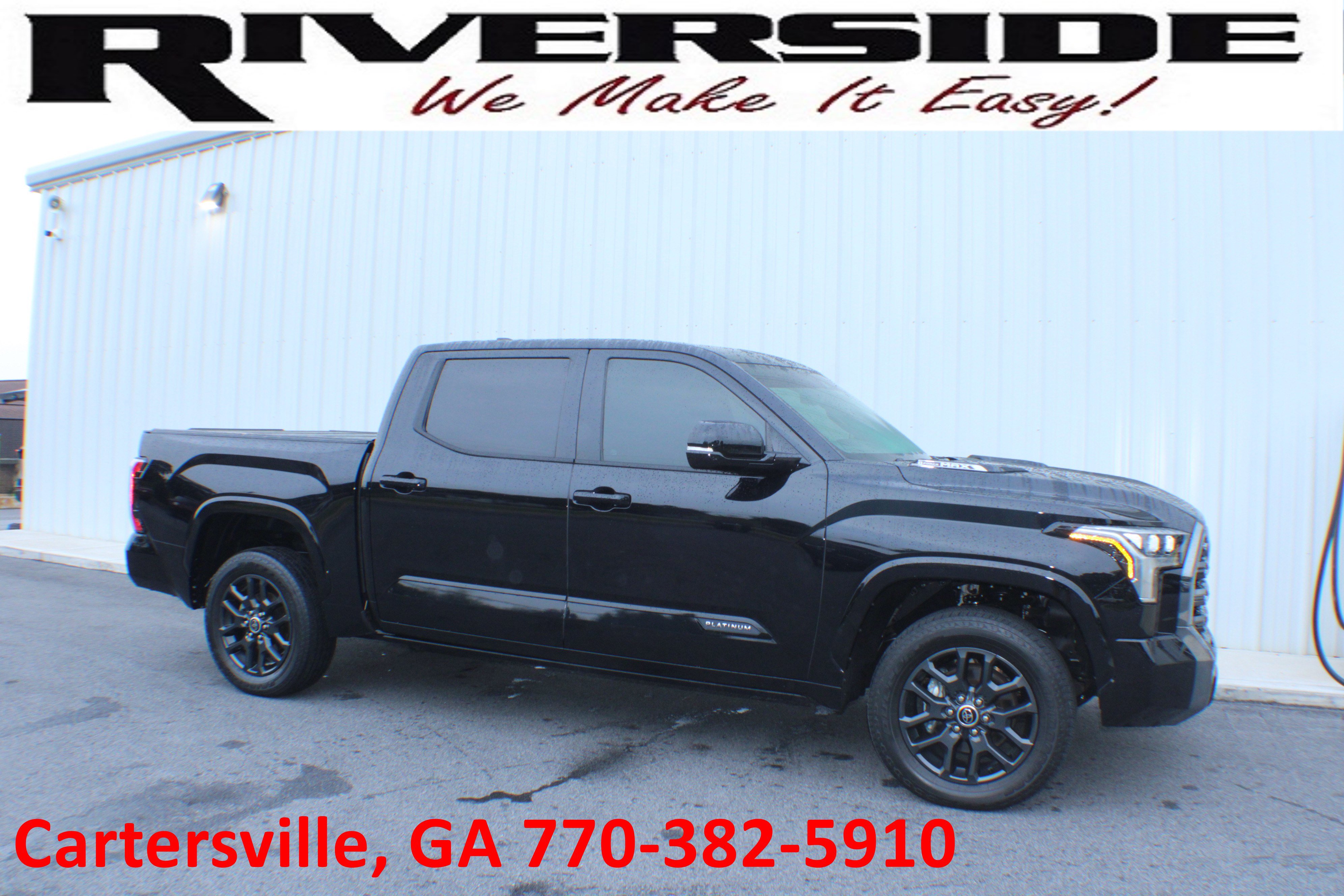 2022 Toyota Tundra Platinum's photo