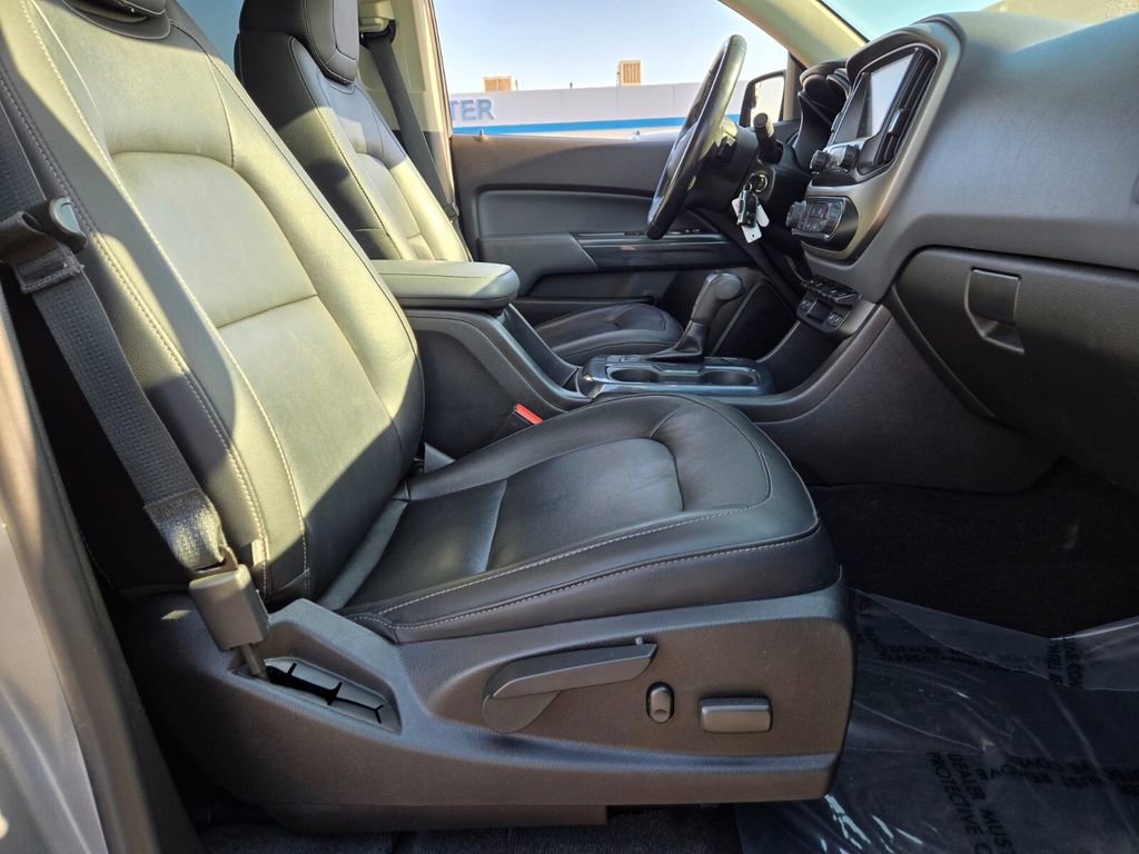 2018 Chevrolet Colorado Z71 photo 15