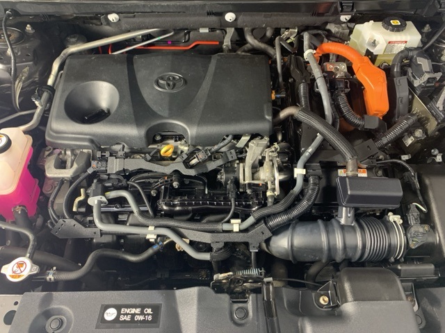 2021 Toyota RAV4 Hybrid XLE photo 9