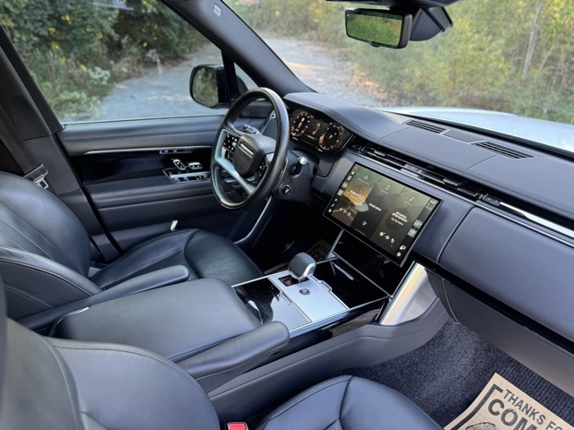 2024 Land Rover Range Rover SE photo 20