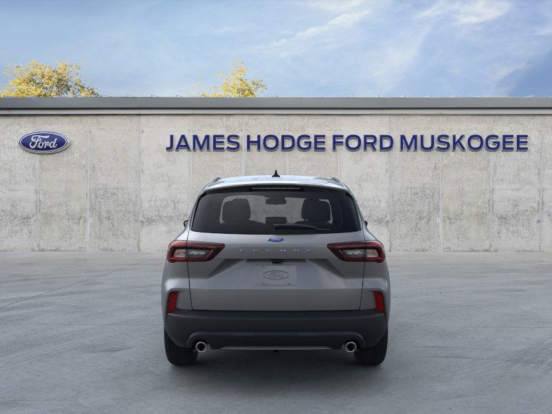 2025 Ford Escape ST-Line photo 5