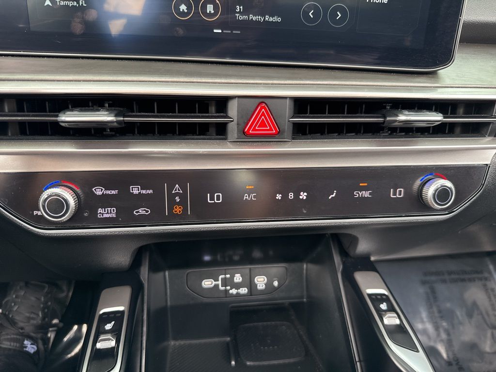 2024 Kia Sorento X-Line EX photo 36