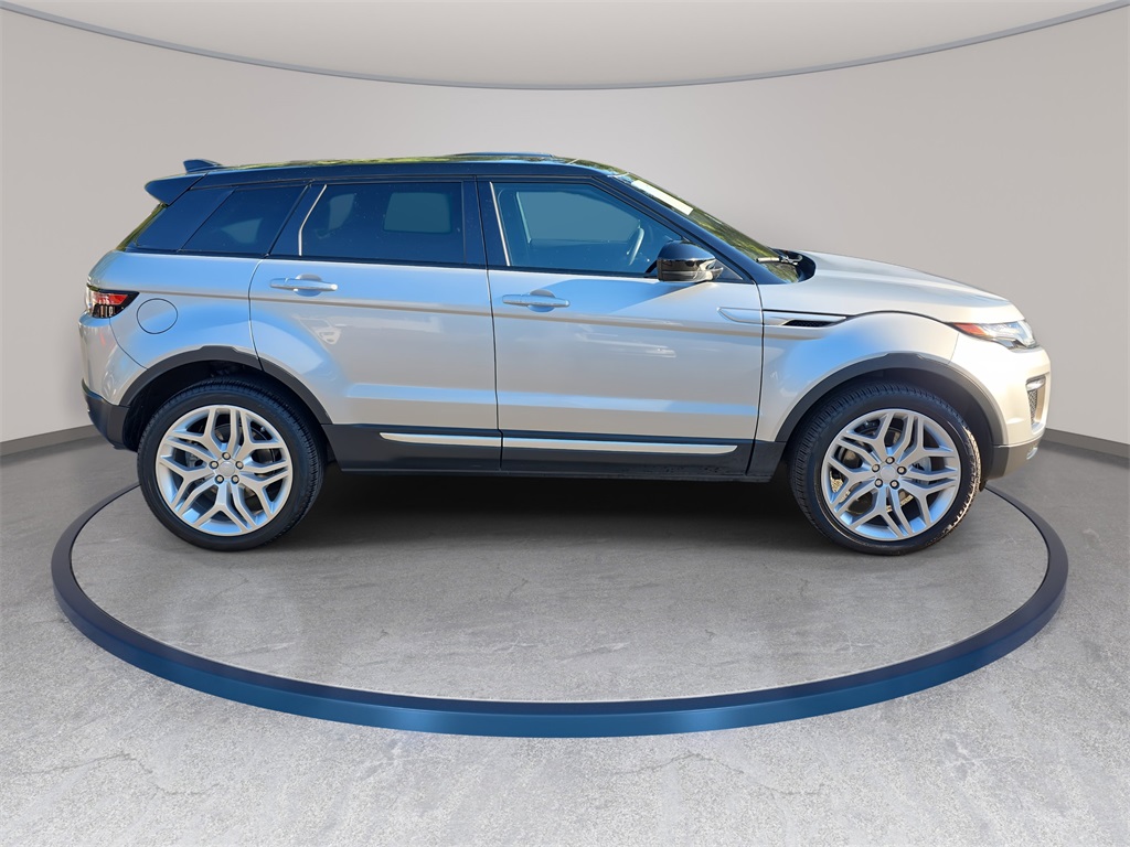 2017 Land Rover Range Rover Evoque HSE photo 3