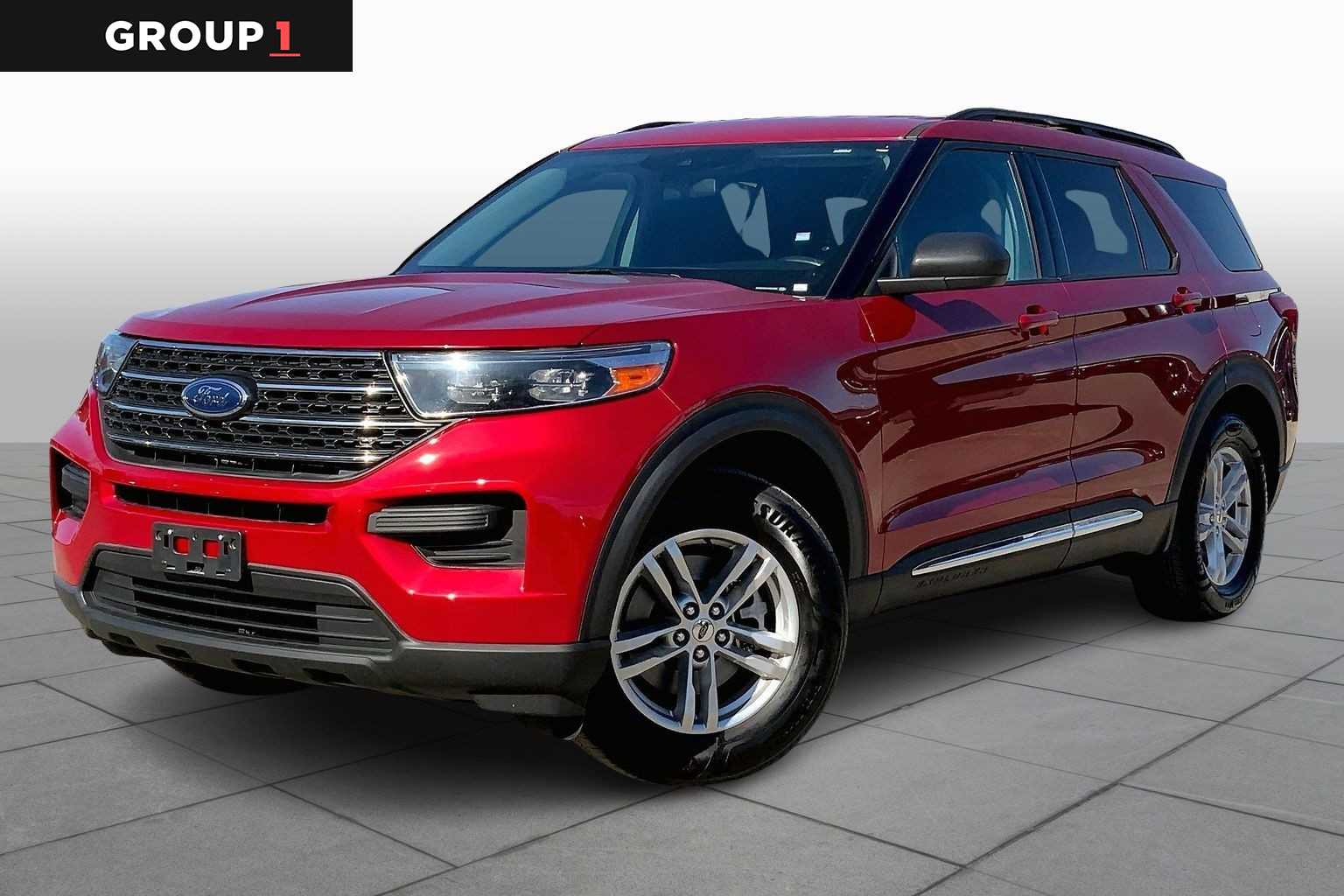 2022 Ford Explorer XLT's photo