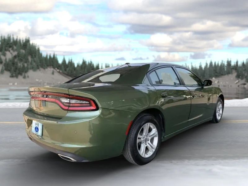 2022 Dodge Charger SXT photo 4