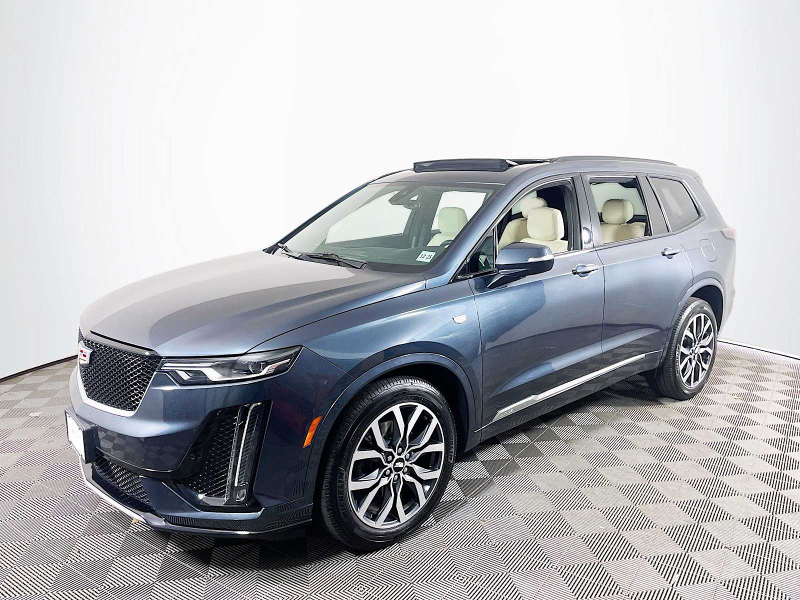 2021 Cadillac XT6 Sport's photo