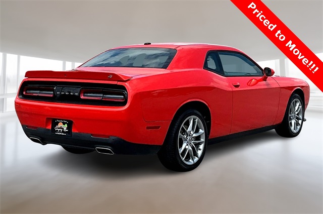 2022 Dodge Challenger GT photo 2