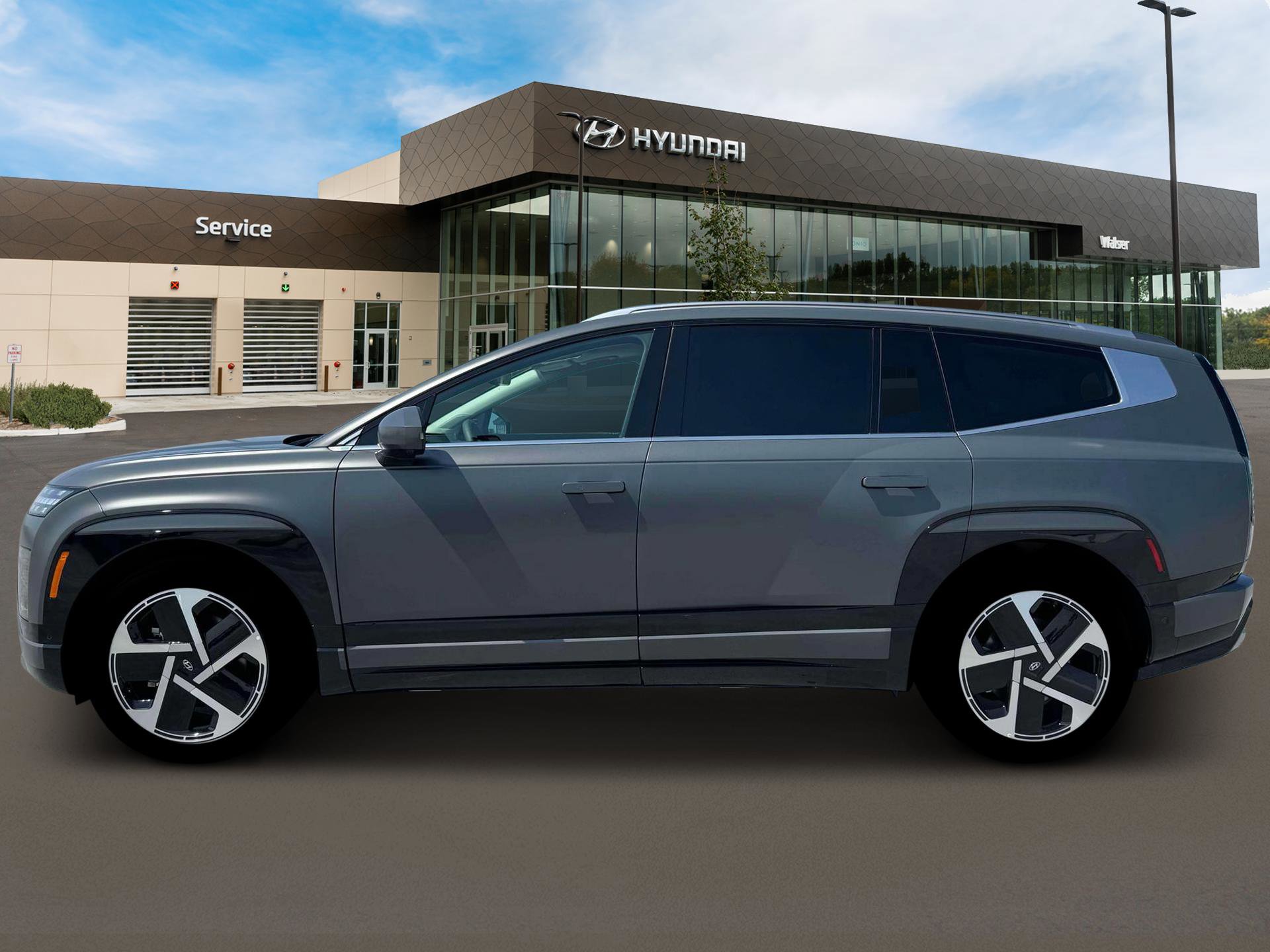 2026 Hyundai Ioniq Limited photo 3