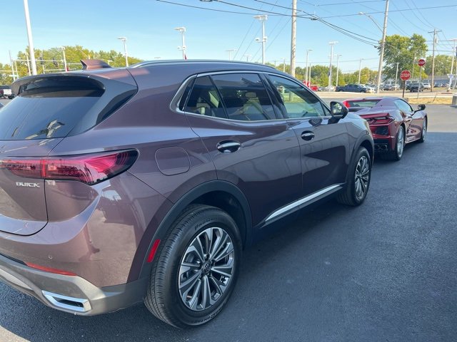 2025 Buick Envision Preferred photo 3