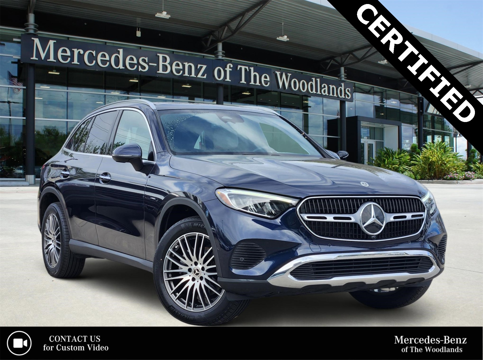 2023 Mercedes-Benz GLC GLC 300's photo