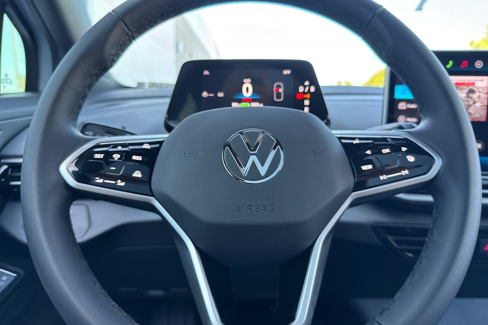 2025 Volkswagen ID.4 Pro S photo 22