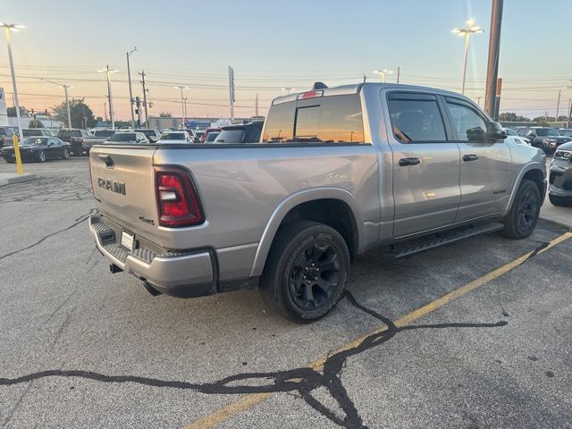 2025 Ram 1500 Big Horn Lone Star Night Edition photo 4