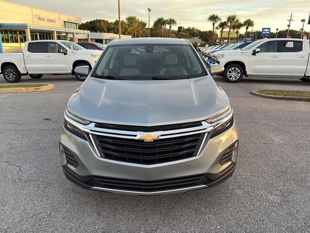 2023 Chevrolet Equinox LT photo 2