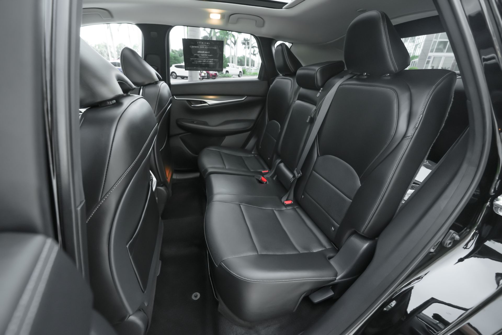 2025 Infiniti QX50 Luxe AWD photo 30
