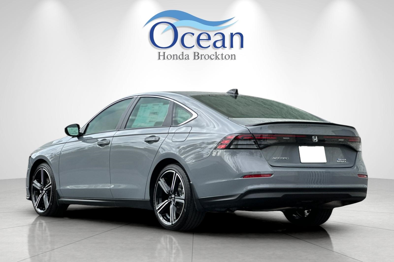 2025 Honda Accord Sport photo 3