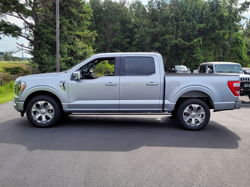 2023 Ford F-150 Platinum photo 4