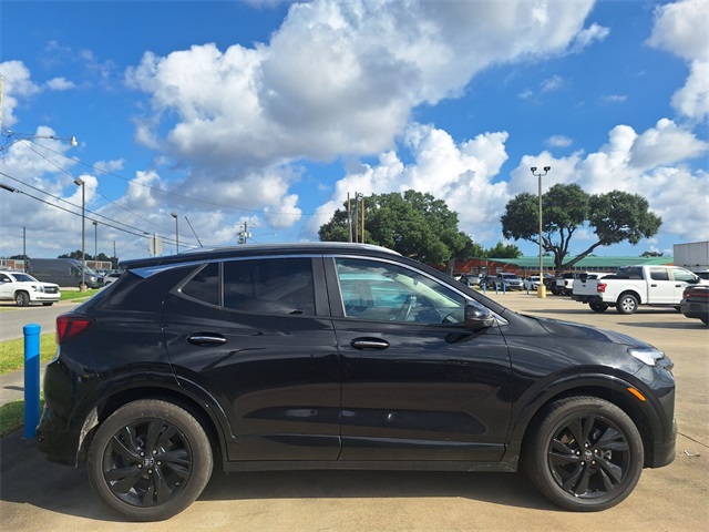 2024 Buick Encore GX Sport Touring photo 4