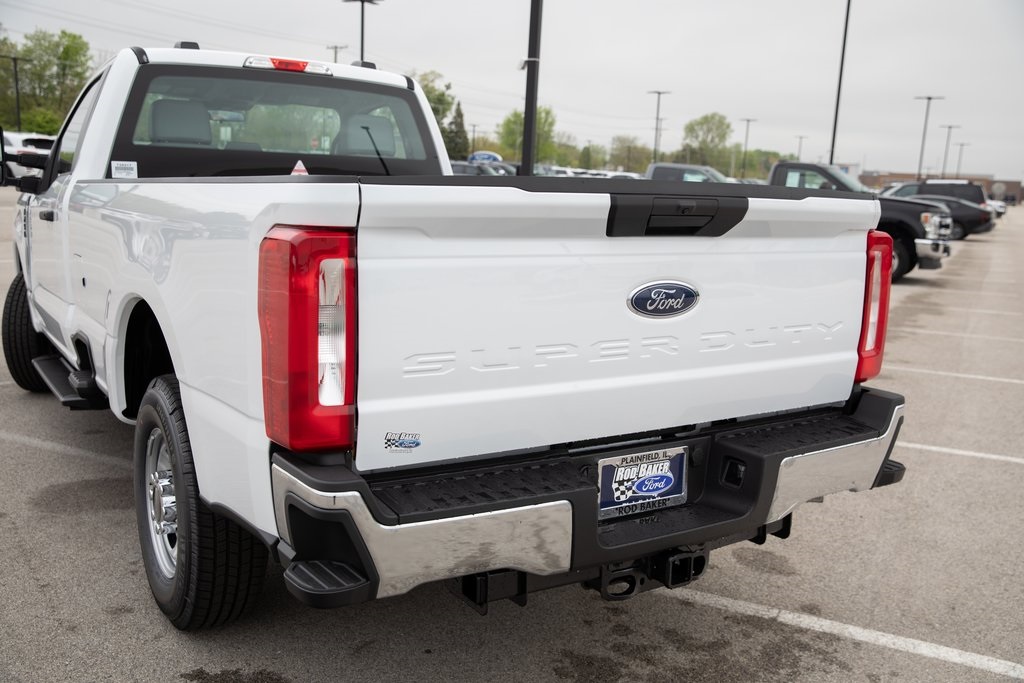 2025 Ford F-250 XL photo 14
