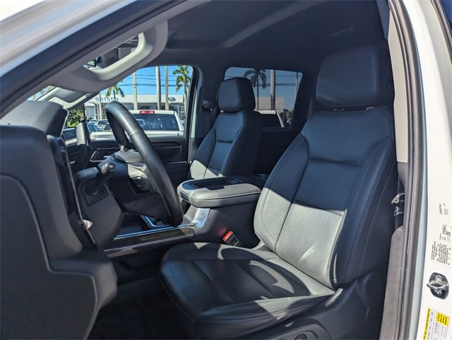 2024 Chevrolet Silverado 2500HD LTZ photo 4