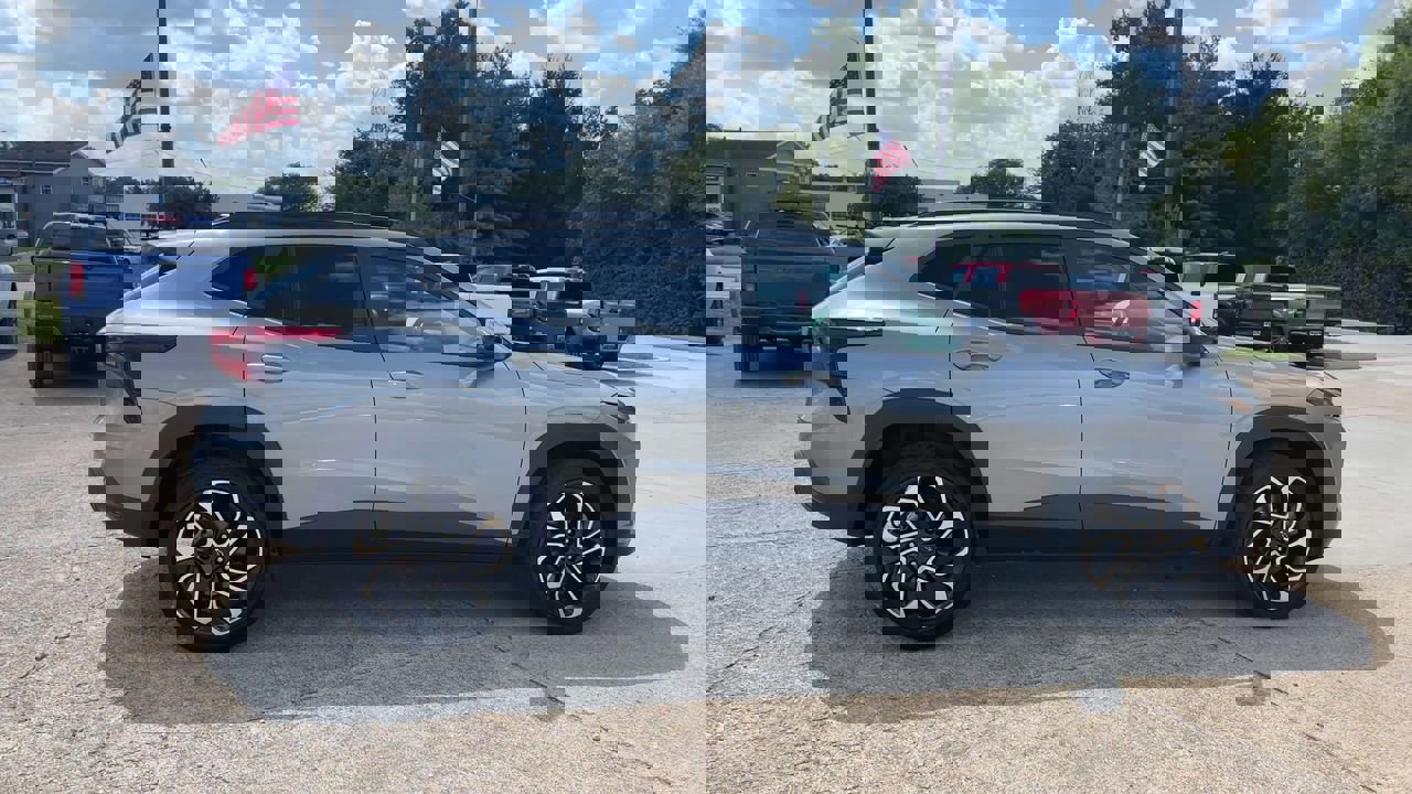 2024 Chevrolet Trax photo 9