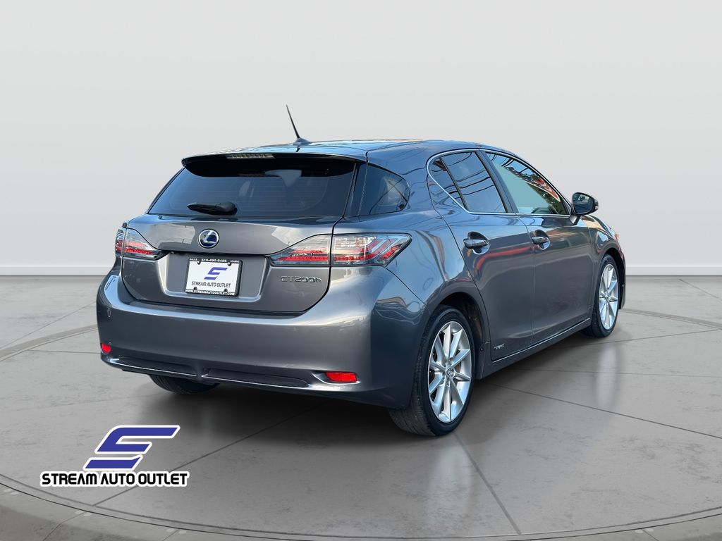 2013 Lexus CT 200h photo 5