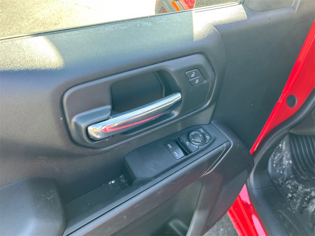 2026 GMC SIERRA HD - Image 13