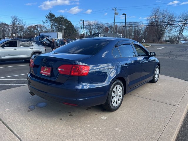 2014 Volkswagen Jetta S photo 2