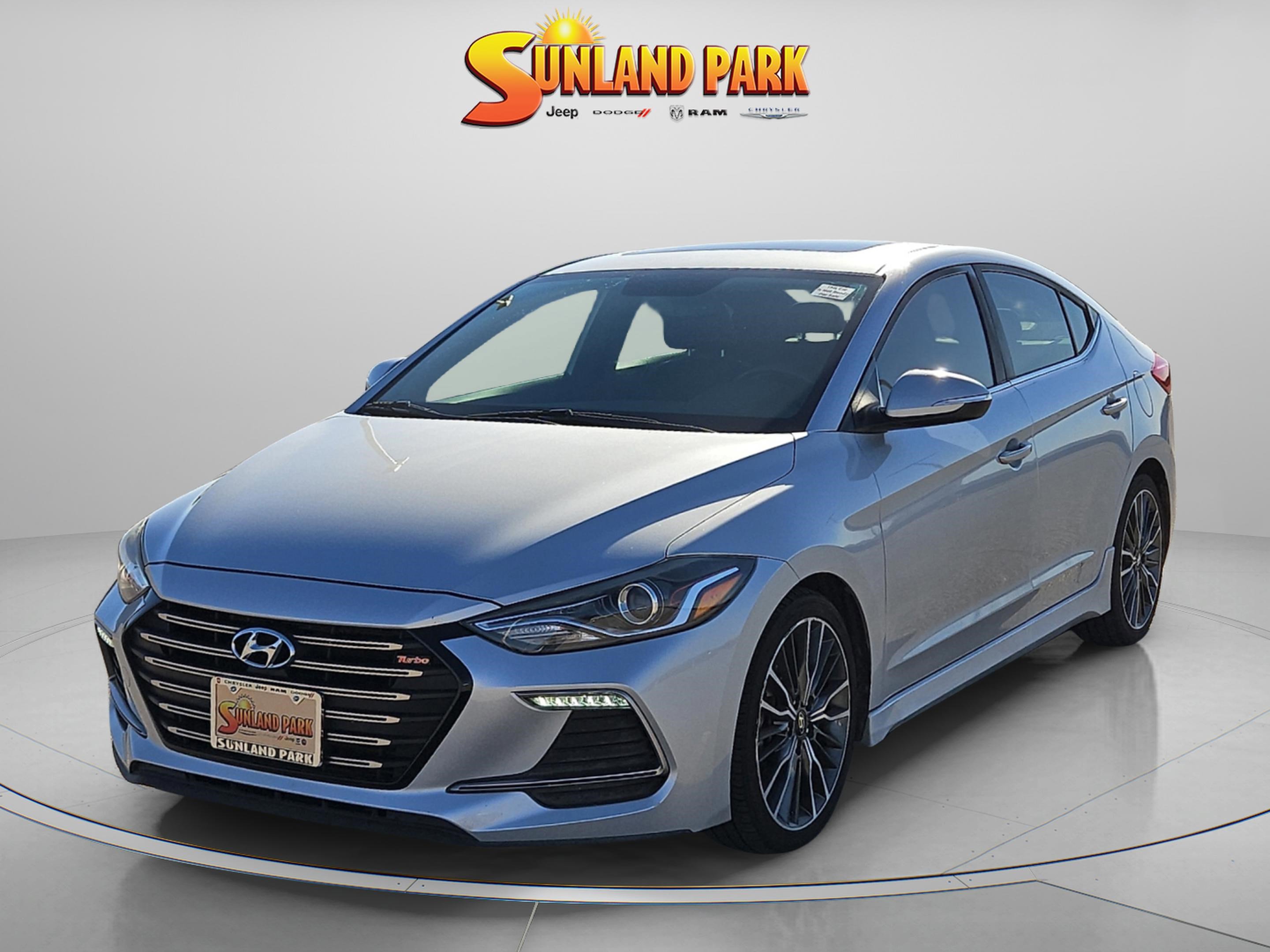 2018 Hyundai Elantra Sport photo 2