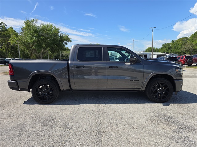 2025 Ram 1500 Laramie photo 6