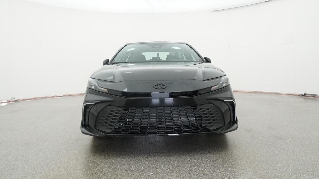 2026 Toyota Camry SE photo 3