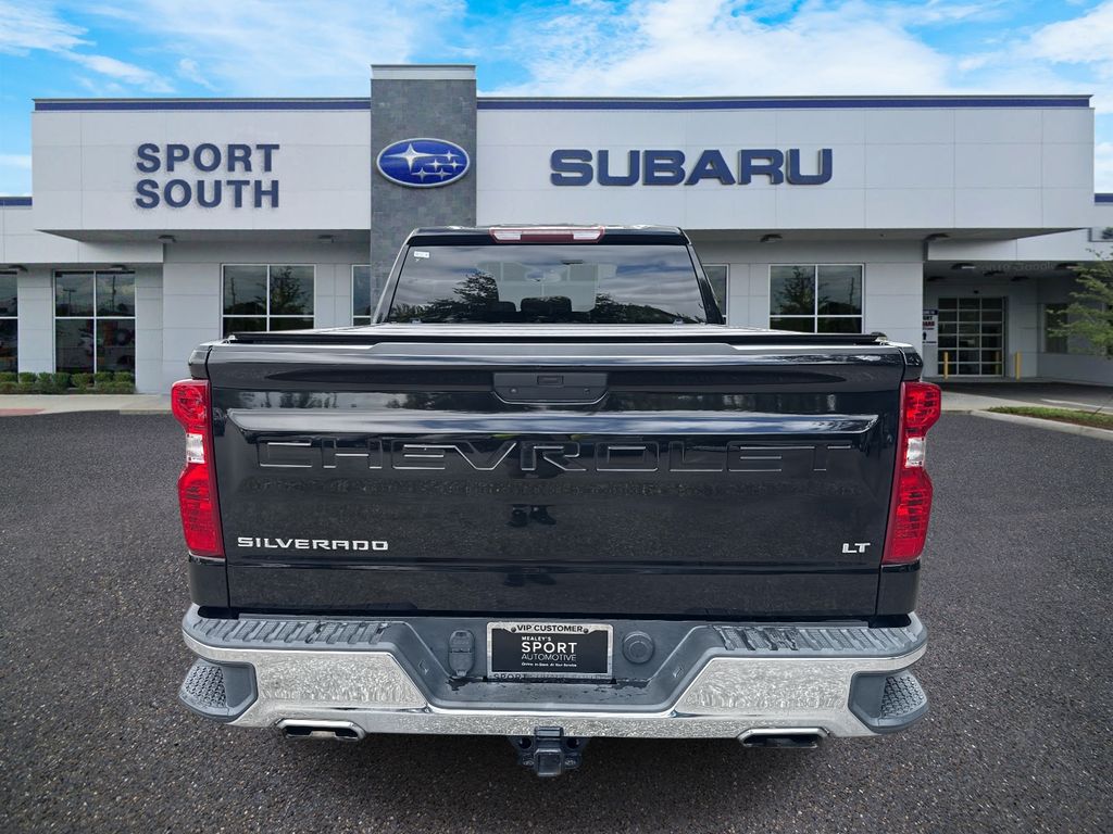 2020 Chevrolet Silverado 1500 LT photo 4