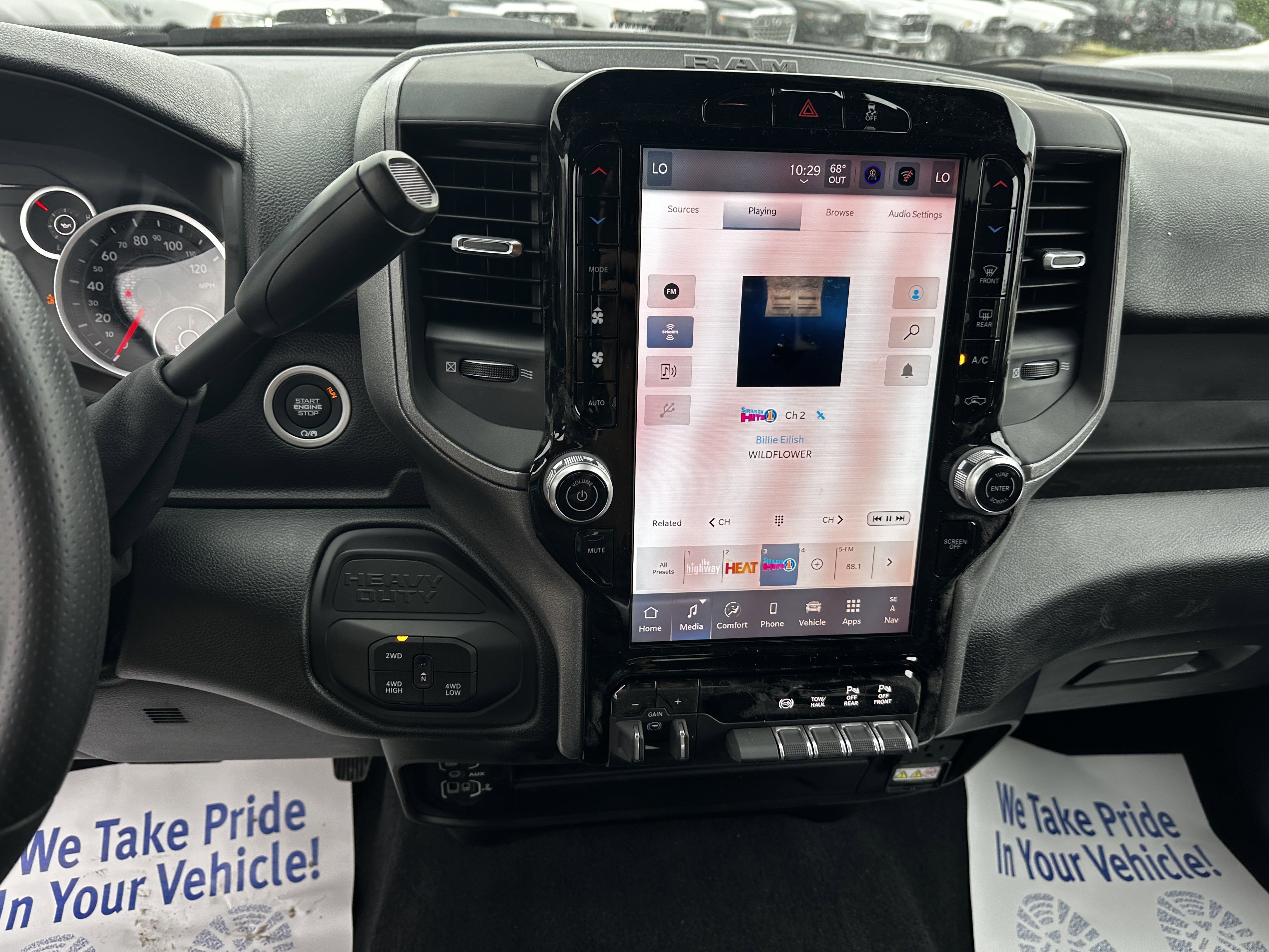 2025 Ram 2500 Tradesman photo 7