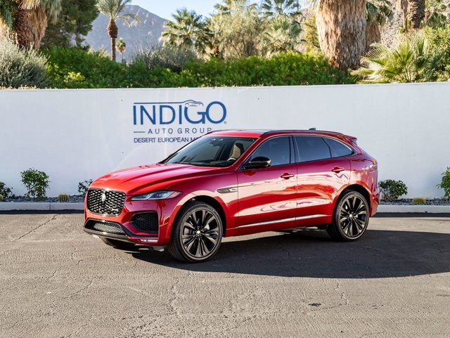 2025 Jaguar F-PACE R-Dynamic S's photo