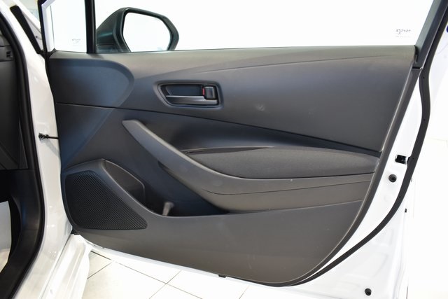 2024 Toyota Corolla LE photo 9