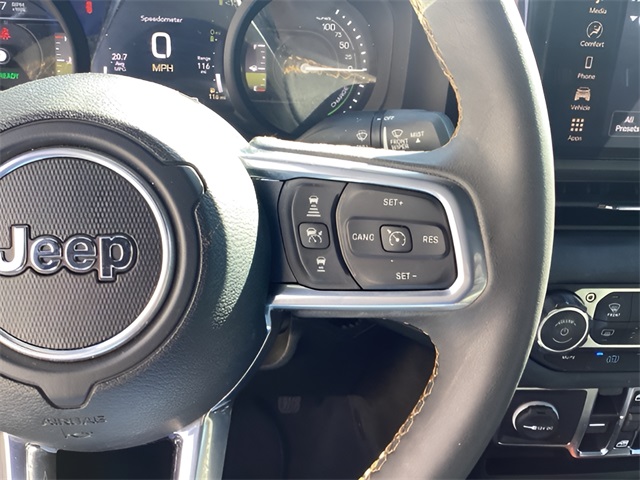 2024 Jeep Wrangler Sahara 4xe photo 20