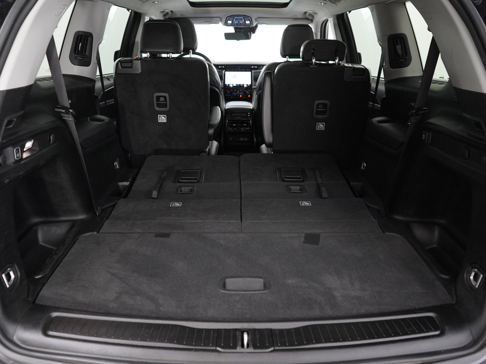 2023 Jeep Grand Cherokee Limited photo 9
